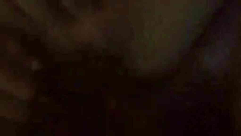 某女子大膽公開性愛影像,網友看完忍不住高呼:「是女優的料!」