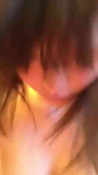 台中D奶正妹和男友愛愛,一臉陶醉樣到底式怎樣的滋味