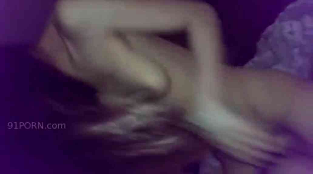 正妹上位超會搖更會淫叫,爽到完全停不下來