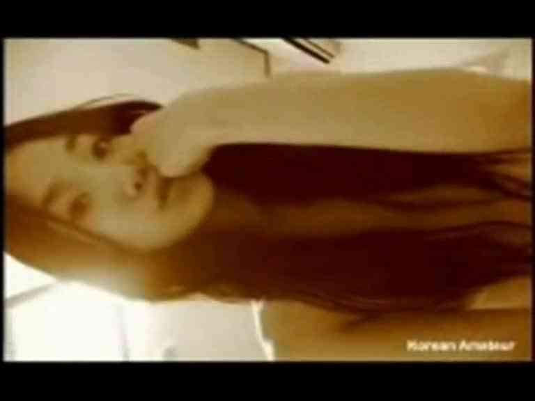 [脸部认正!!] 顏值爆表超正素人 跟前男友性愛全都流出了～不止漂亮更～