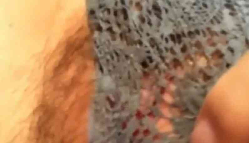 ใครอยากต่อคิวเย็ดหีหนูบ้างคะ？(1)