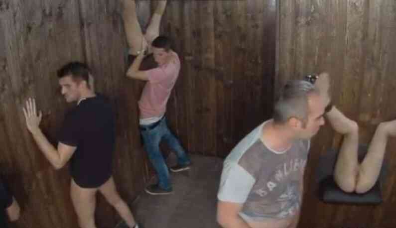 [歐美] 這間妓院太有效率～一輩子沒看過！