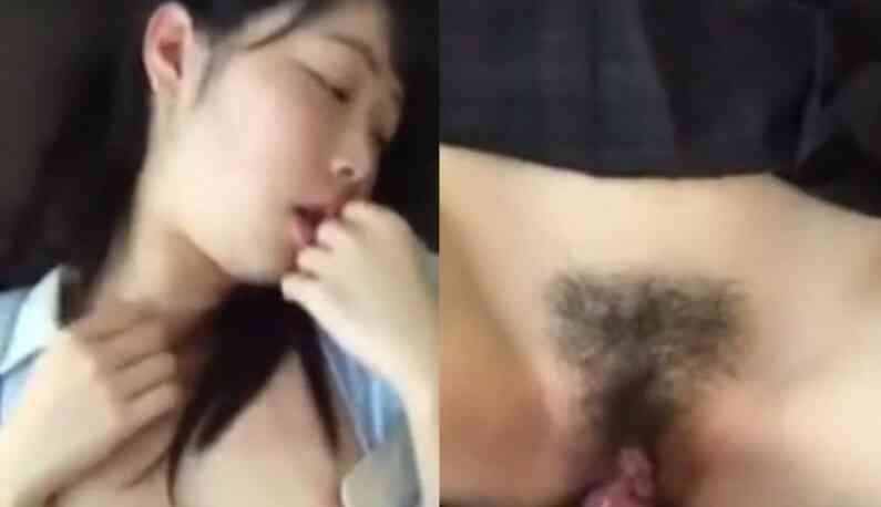 學生妹制服都還沒脫就給人幹,小小年紀就這麼色感覺很有潛力!