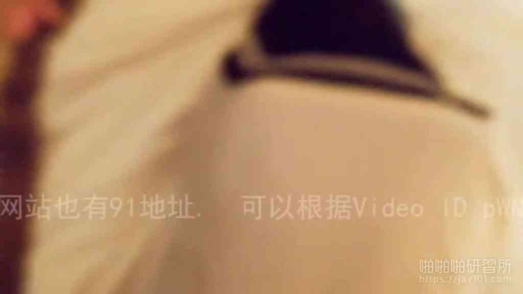 跟老公沒激情!只好約小王到摩鐵打砲!人妻被幹到嘴巴摀著也忍不住叫聲:一直想要