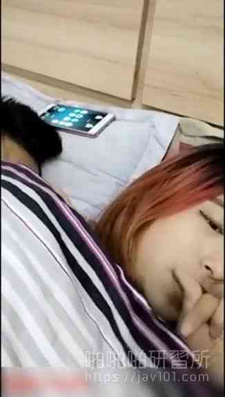 [JAV101精選直播!] 射的都在裡面了! 妹子被猥褻男操的鬼哭狼嚎並中出