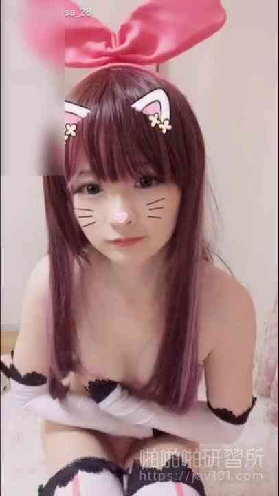 สาวไร้หมอย เปลื้องผ้าโชว์เสียว  2