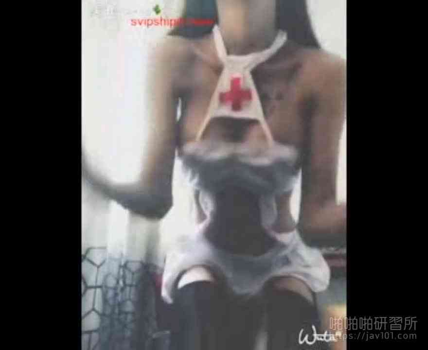 壞壞的小貓咪!吐舌引誘揉大奶~極致挑逗就是要「引戰」:有種讓我投降阿3