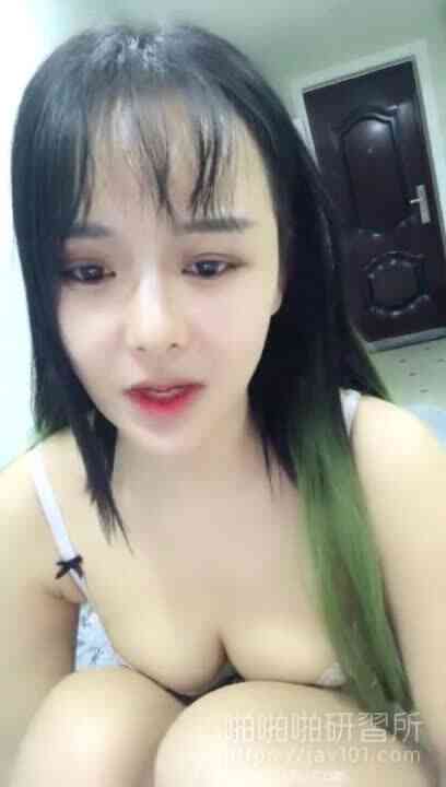 我下面都是水...DW溫軟少女白嫩的酥胸好想被揉捏...等待大鵰俠的情慾解鎖:塞滿我4