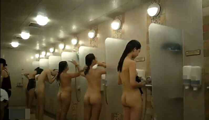 [เกาหลี] แอบถ่ายโรงอาบน้ำกิมจิ!! ลาลูลาลูเล่~ ฉันชอบอาบน้ำเล่นไอนั่น~