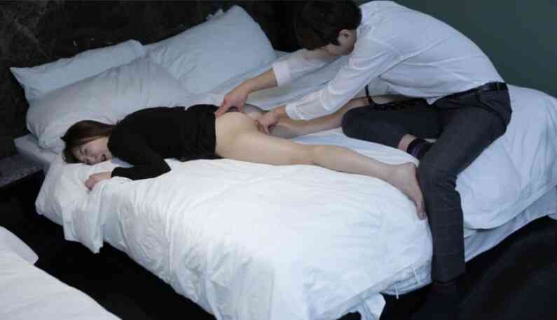 [韓流來襲] 來自雞雞的你~巨乳妹妹原本累到不想動~直到性慾被挑逗起來~整個慾火焚身!!