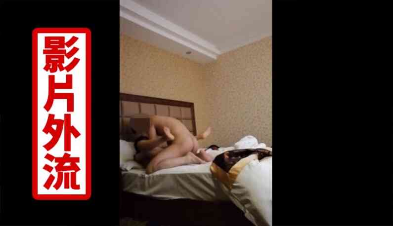 หนุ่มล่ำชวนกะหรี่หุ่นดีสูง168cm มาเย็ด ร้องเสียวมาก เลยโดนแทงแรงกว่าเดิม