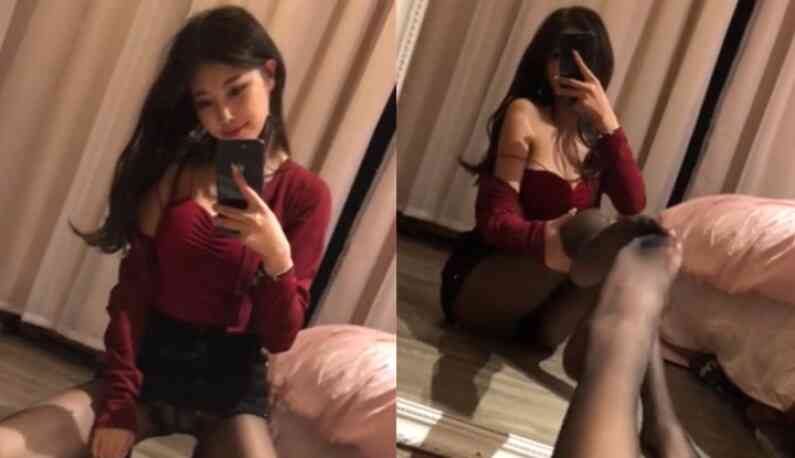 [สิ่งล่อใจของถุงน่องสีดำ] Yang Chenchen แกล้งเซลฟี่หน้ากระจกสุดเซ็กซี่~ หน้าอกครึ่งเปลือยทำให้ผู้คนฝันกลางวัน~