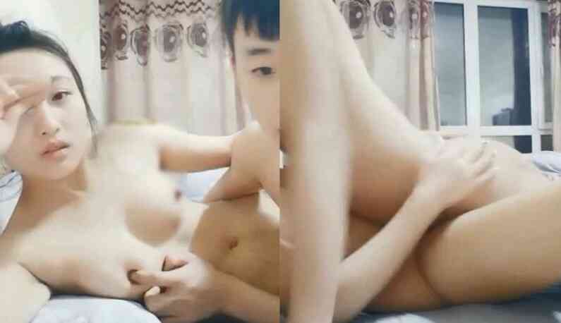 คันหีตอนตีสาม ไปเปิดไลฟ์ดีกว่า