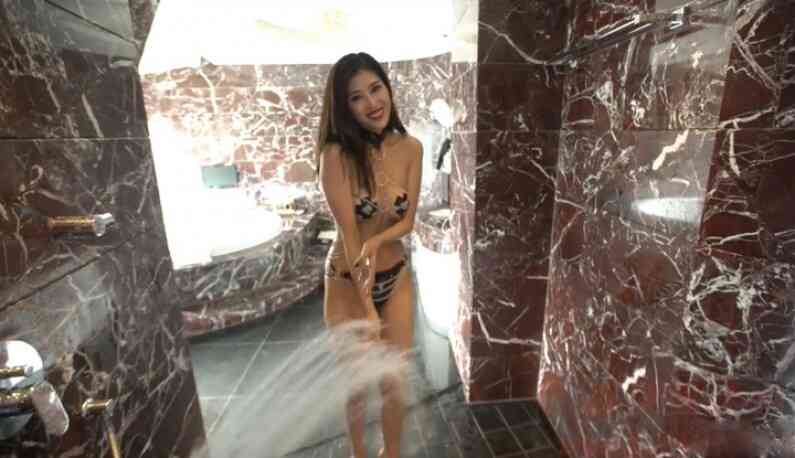 สาวสวยนมโต