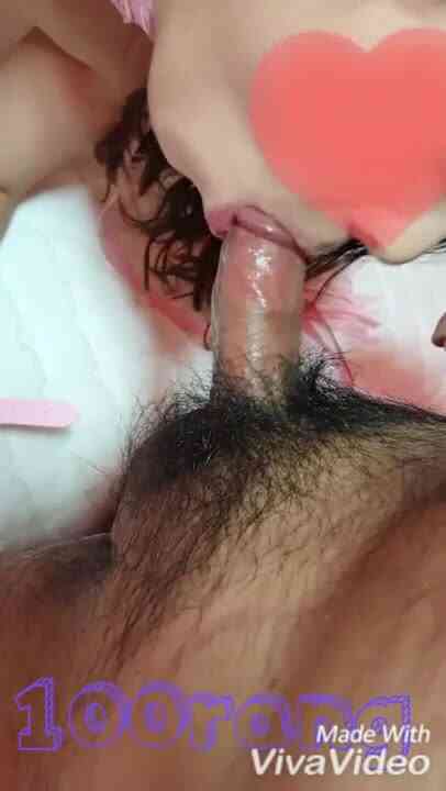 Chinese internet idol was filmed by a fan Wet pussy. Listen and feel satisfied.