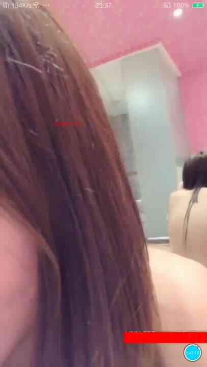 实力男主播大宝哥会所找来两个小姐情趣酒店开房啪啪还有解说的对白精彩