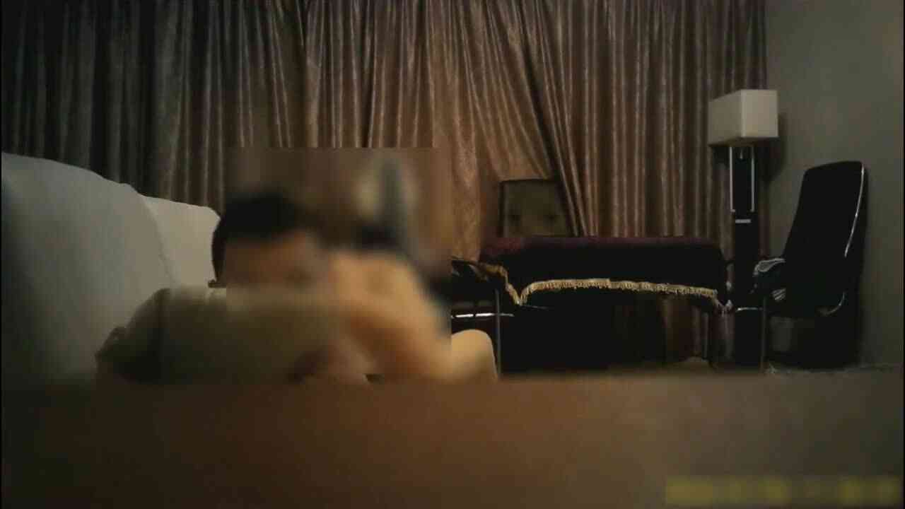 泰-赛车女郎大合集_极品174高挑大长腿赛车统一女模抱起来爆操干