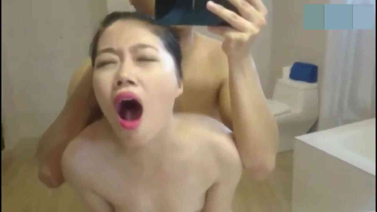 【网曝门事件】喜欢做爱自拍的新加坡性感女博士与不同男网友啪啪不雅视频流出 多姿势AV式啪啪 高清1080P版