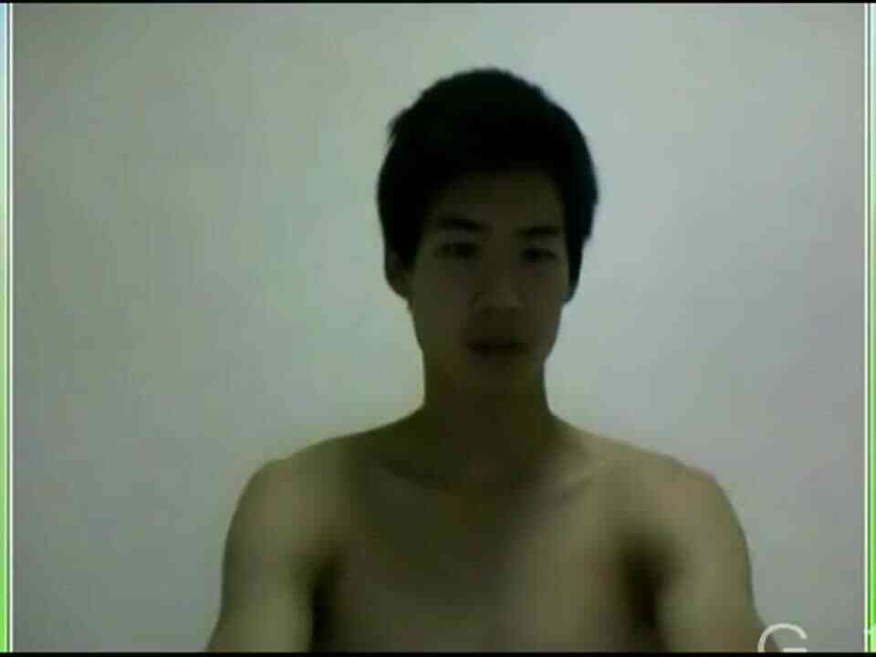 gay หนุ่มตี๋ ดีกรีนายแบบ สุดน่าฟัด ชักว่าว โชว์กล้อง